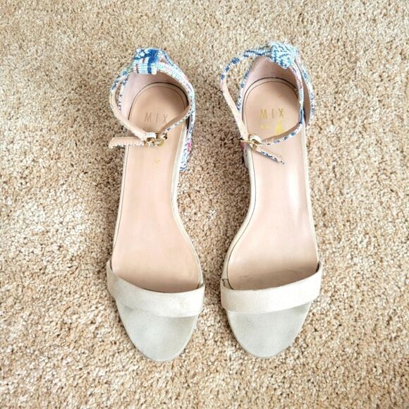 Mix No. 6 Textured Block Sandal - Picture 4 of 11